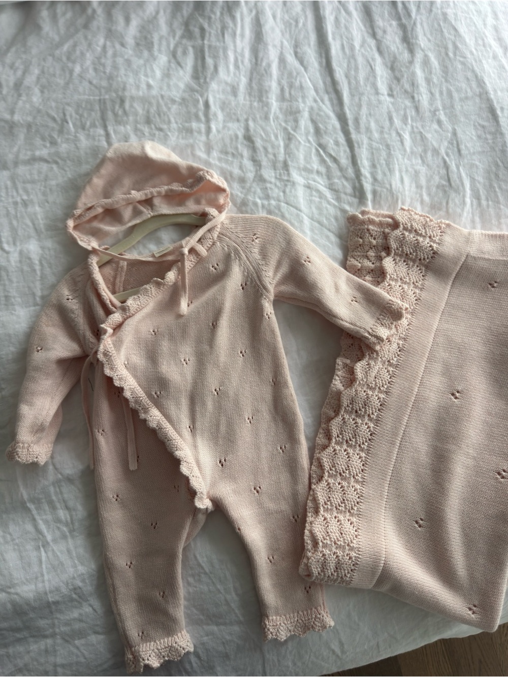 Baby Knit Hooded Romper & Blanket Set - Pale Pink - Picture 4 of 4